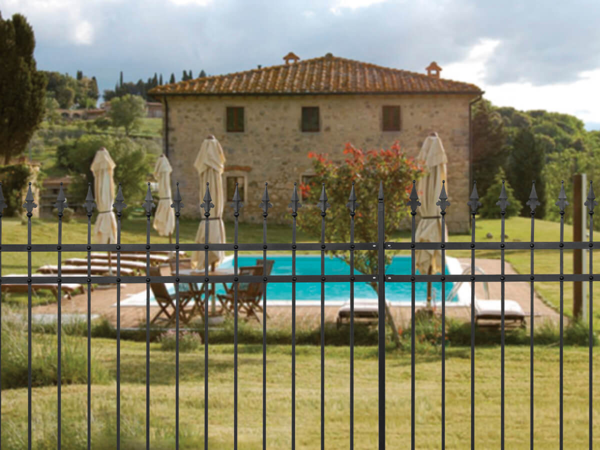 Modular fencing 1800s style fencing